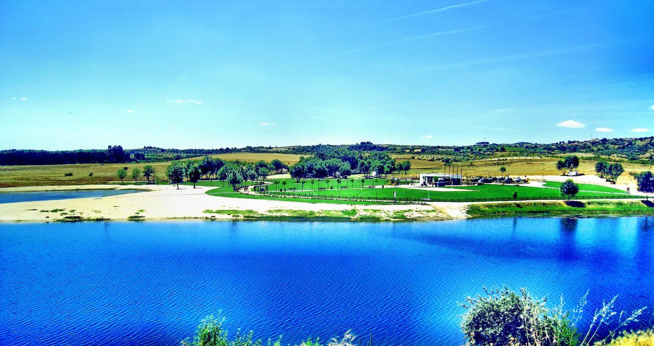 Alojamento Rural De Covelas Covelas  Экстерьер фото